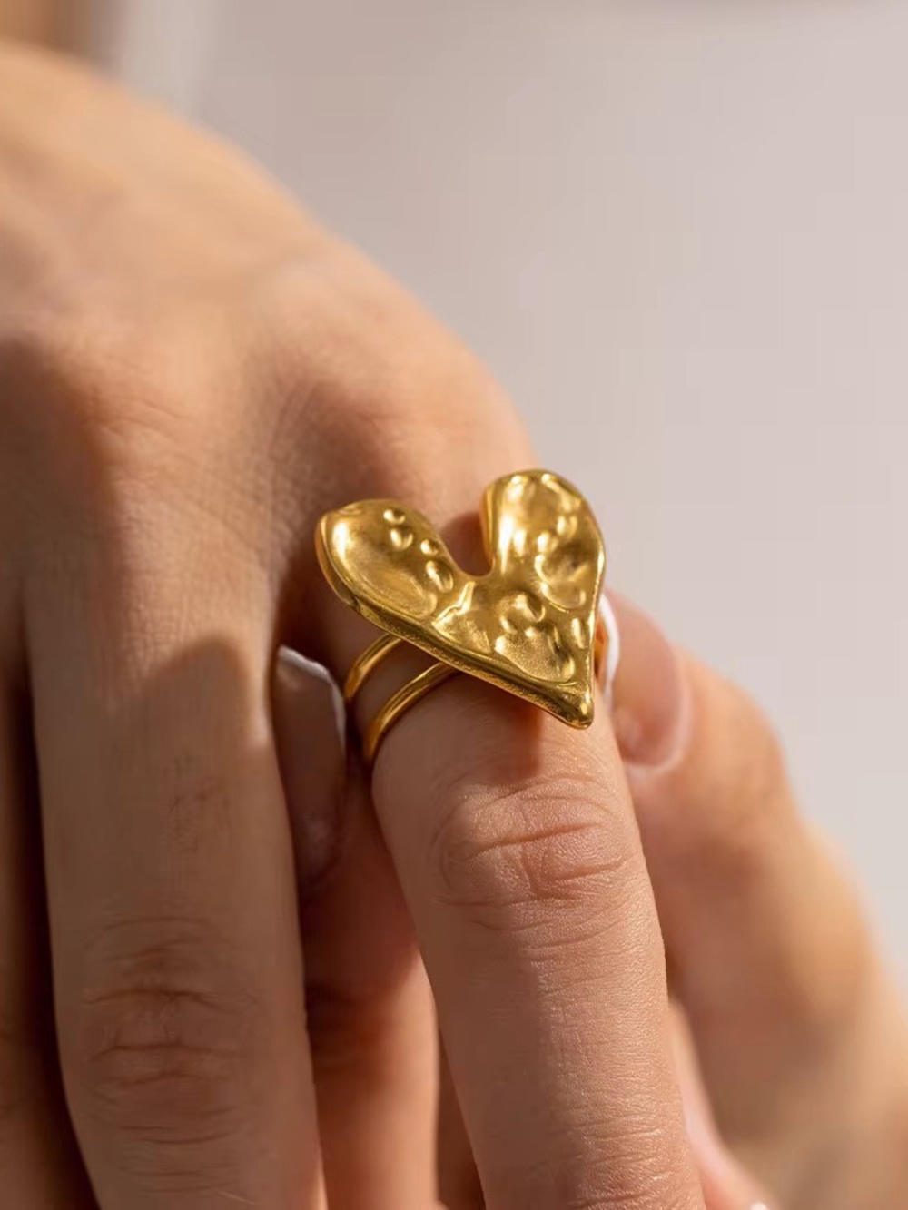 18K Gold Plated Adjustable Heart Necklace - Picture 2 of 5